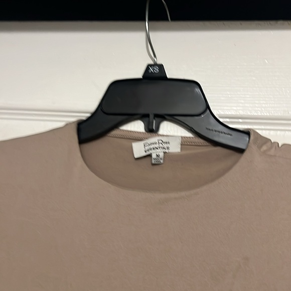 Cream sweater for women,brand faded rose essentials.Z:M. - Picture 8 of 16